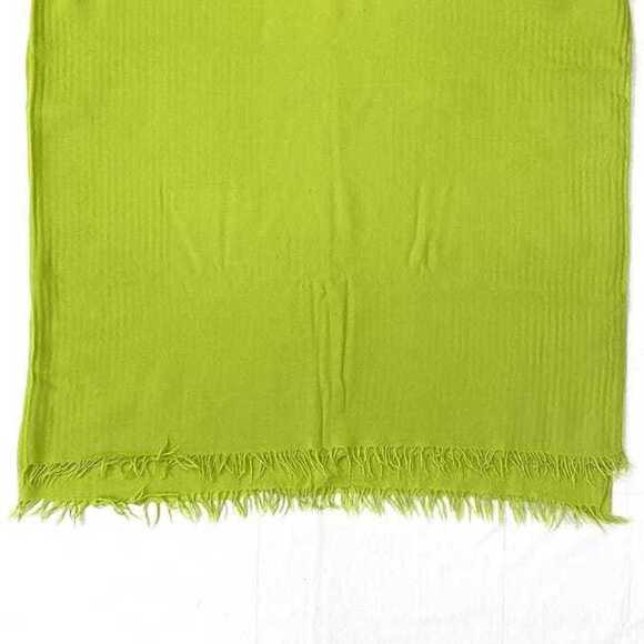 HERMES Authentic Green Scarf - Picture 4 of 11